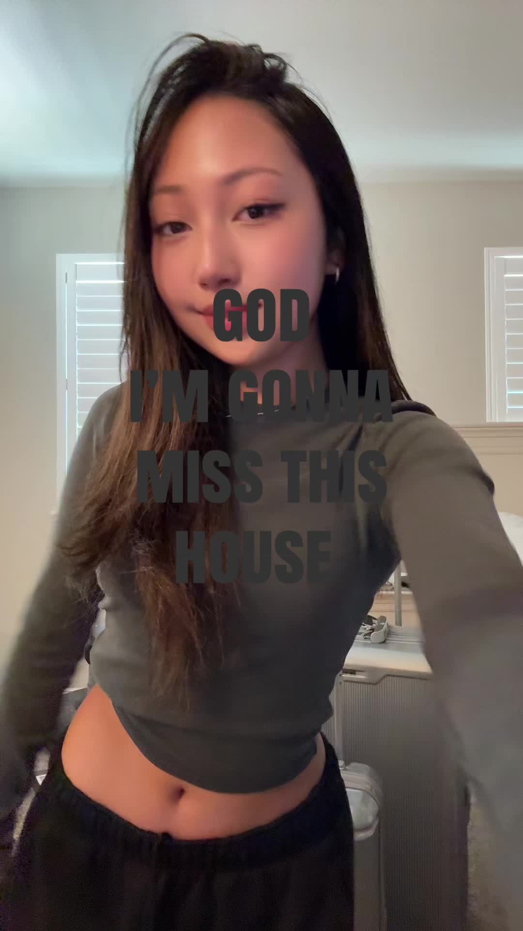 @bella