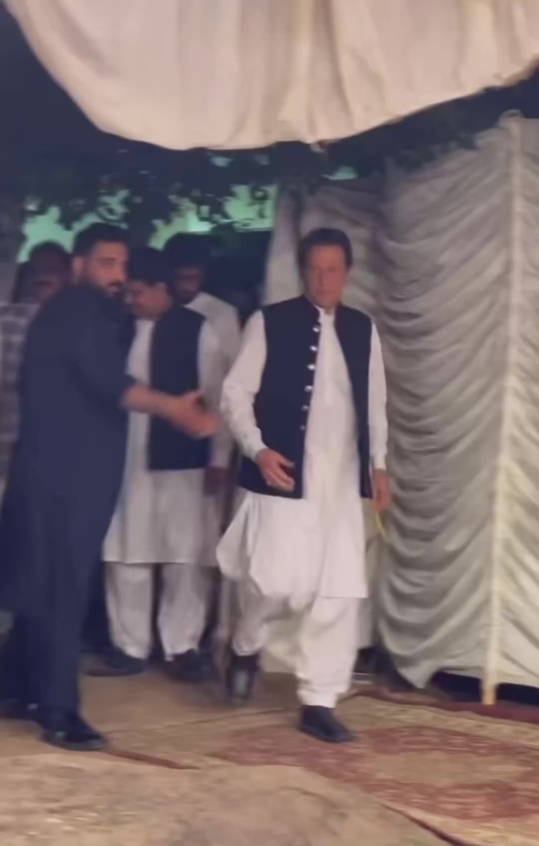 @Mudasir Khaan
