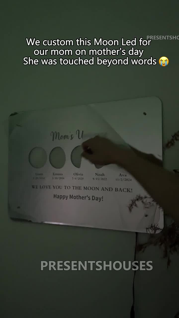 @PresentsHouses