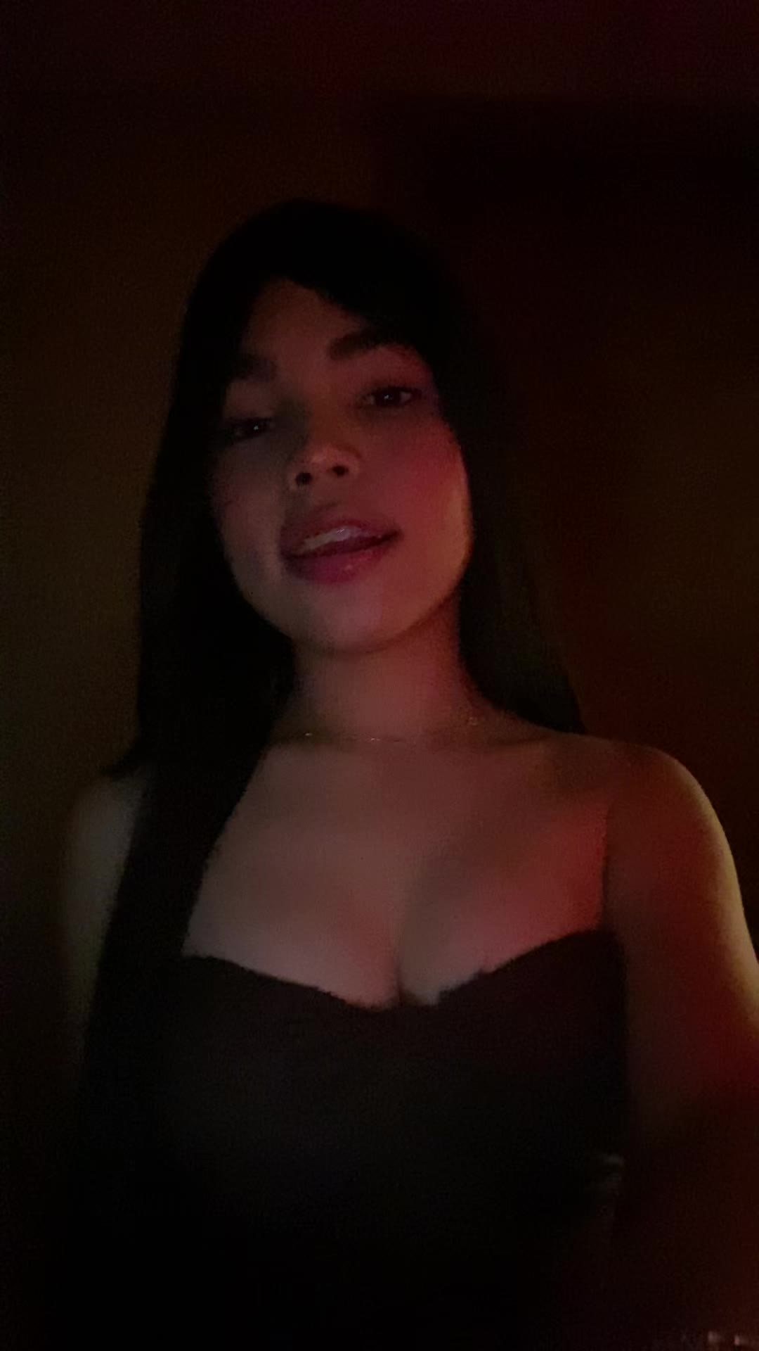@𝐬𝐨𝐟𝐢𝐚💘