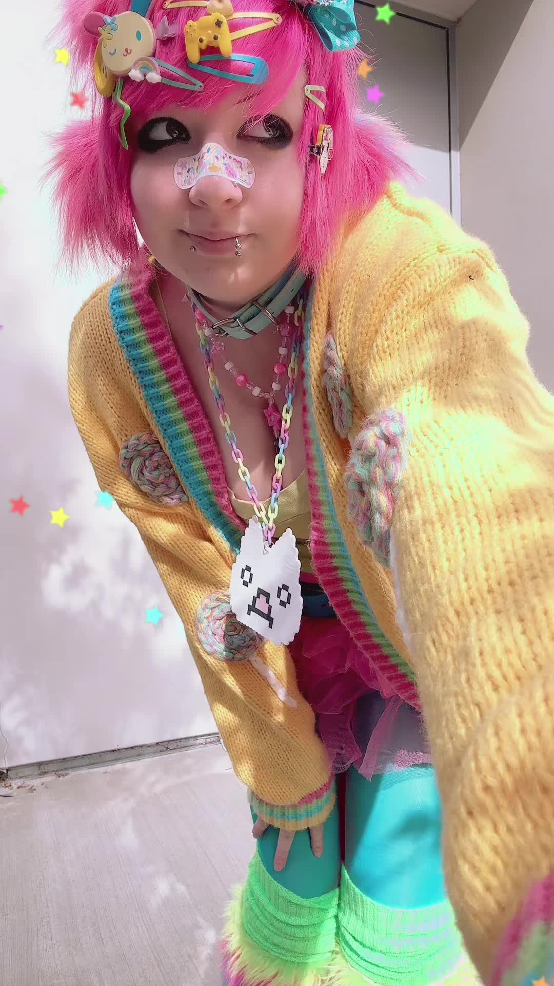 @scenetweek