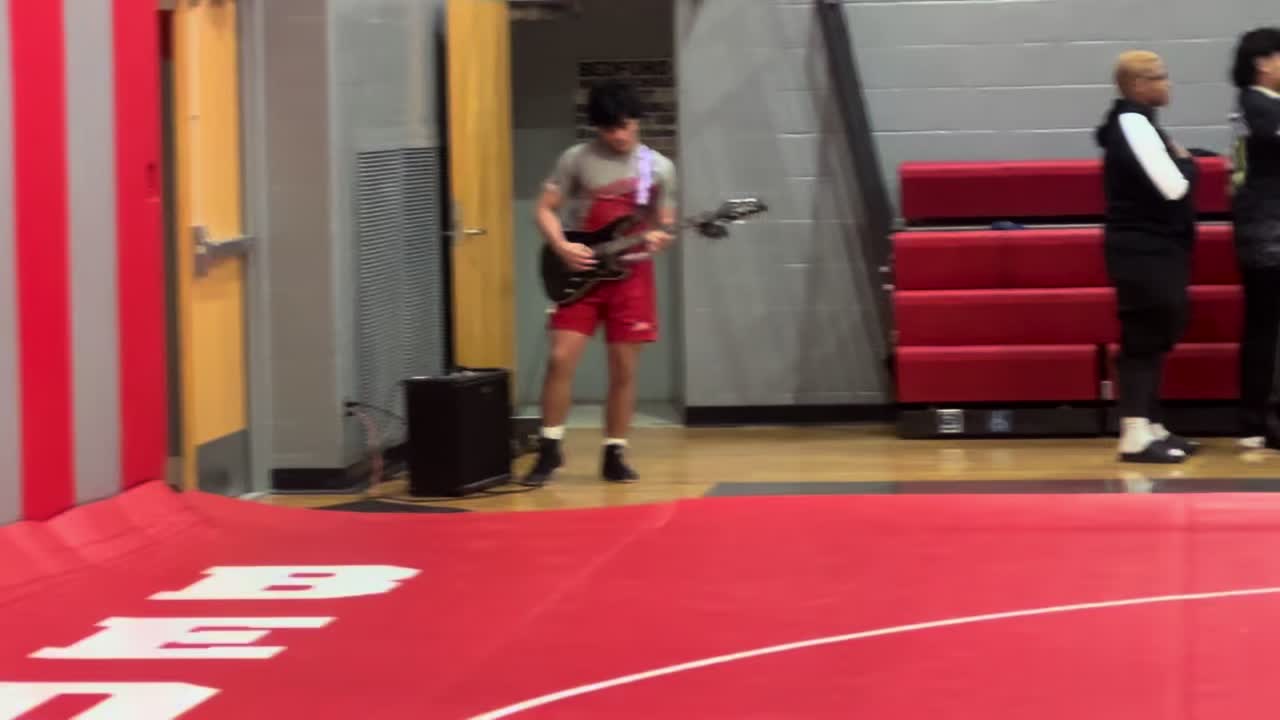 @deuce_duce