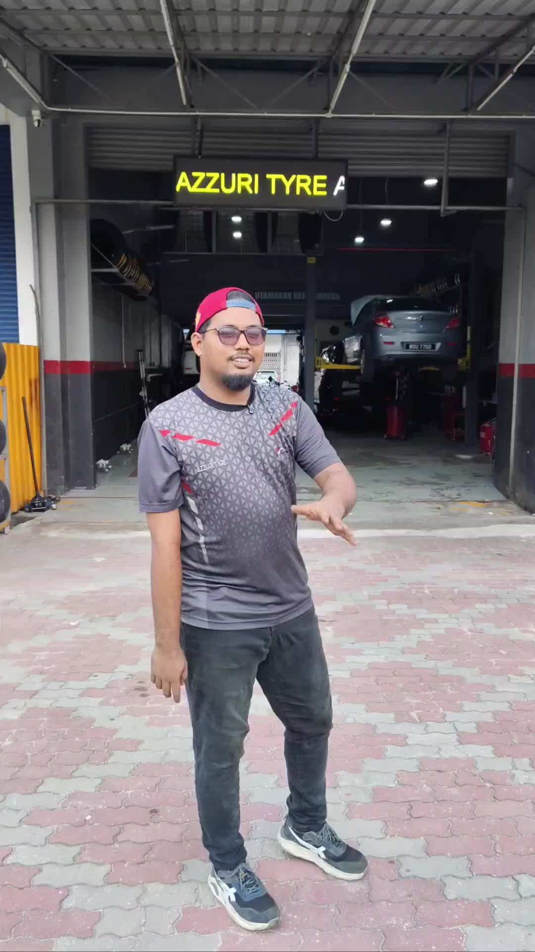@Azzuri Tyre(Taman U)