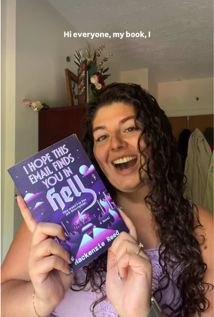 @mackenzie reed | author☀️