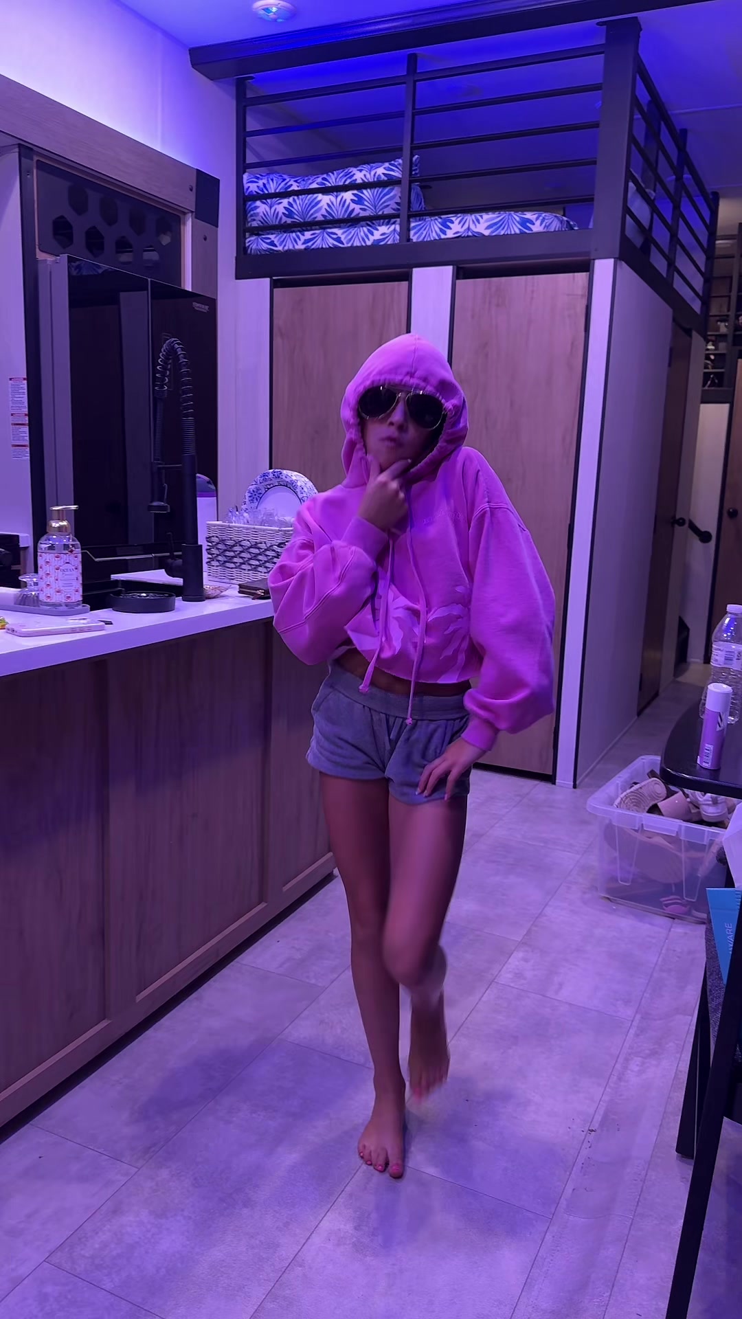 @KayKay