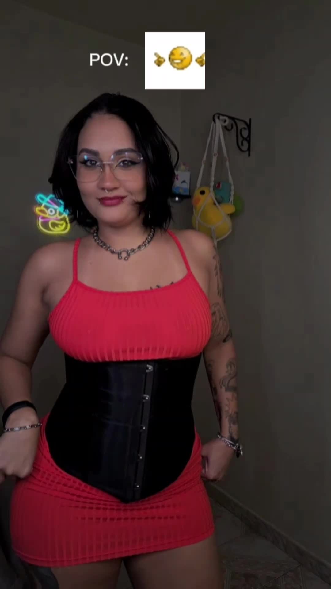 @Larya Von