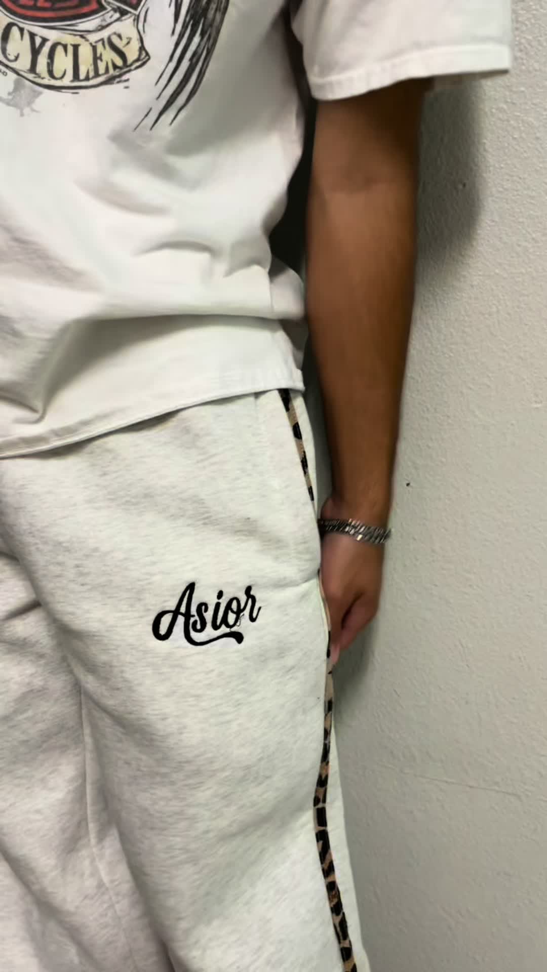@Asior