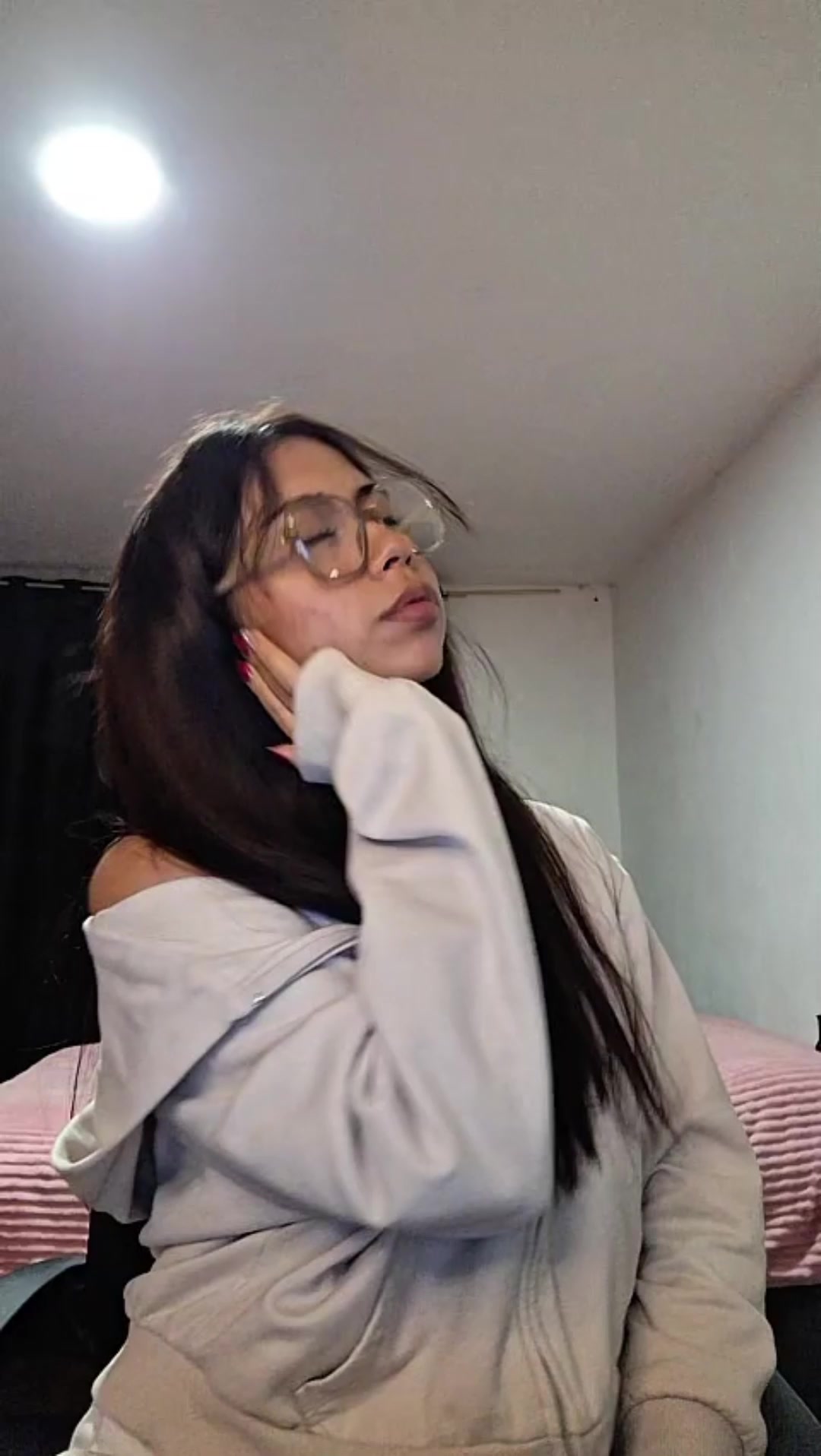 @valee