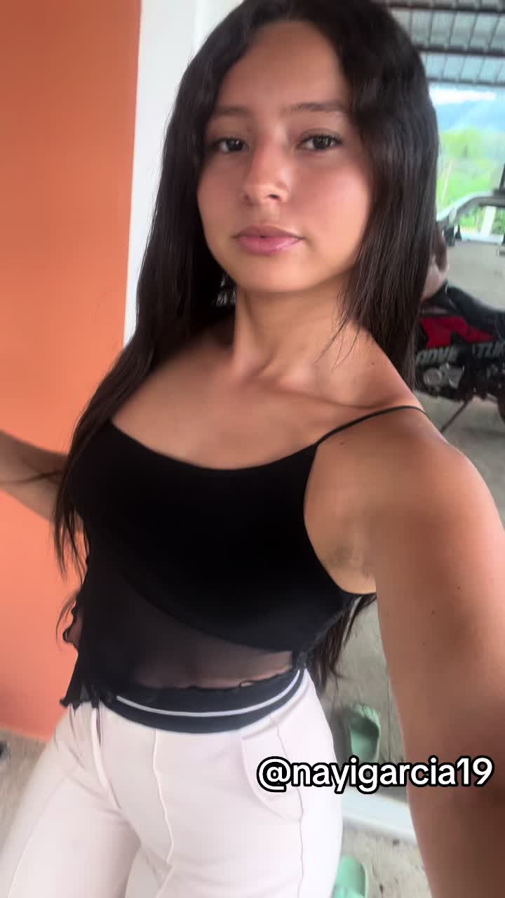 @Nayeli💋