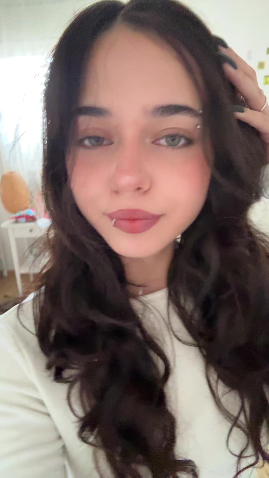 @hila๐