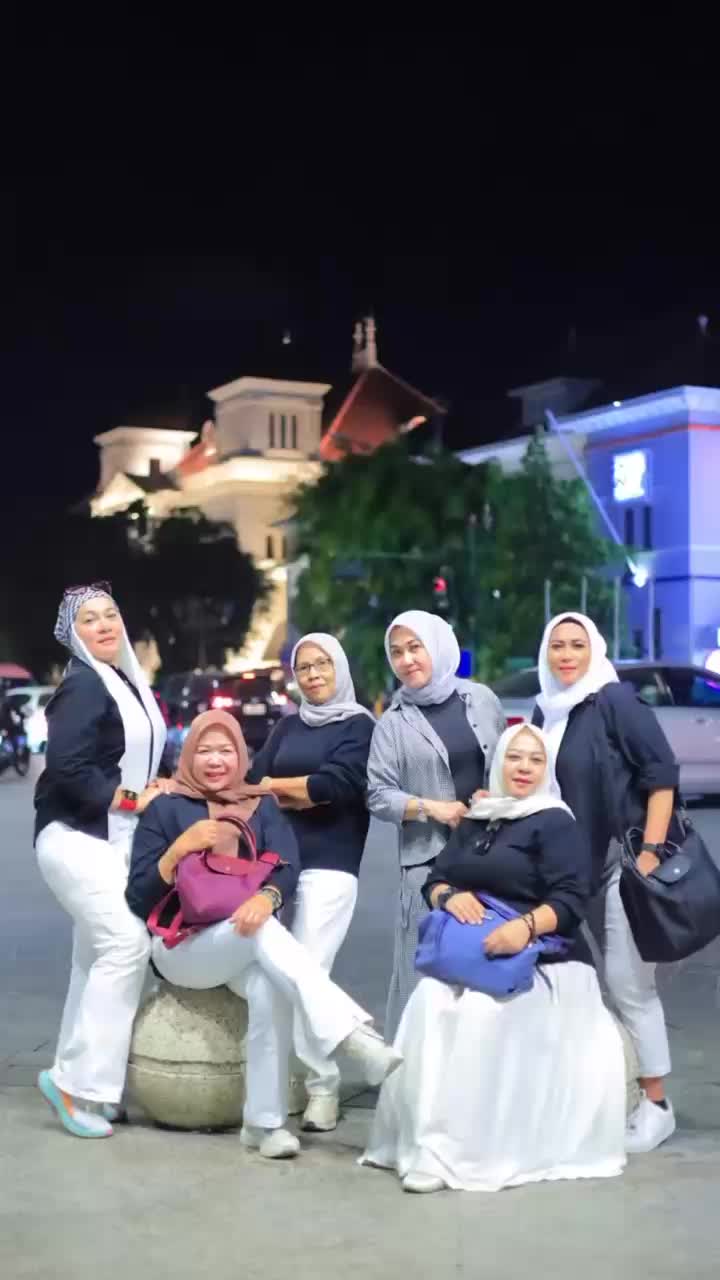 @Ainun Najeep