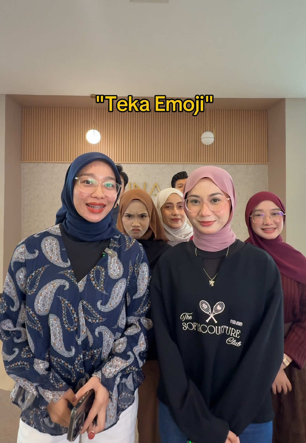 @AINAA