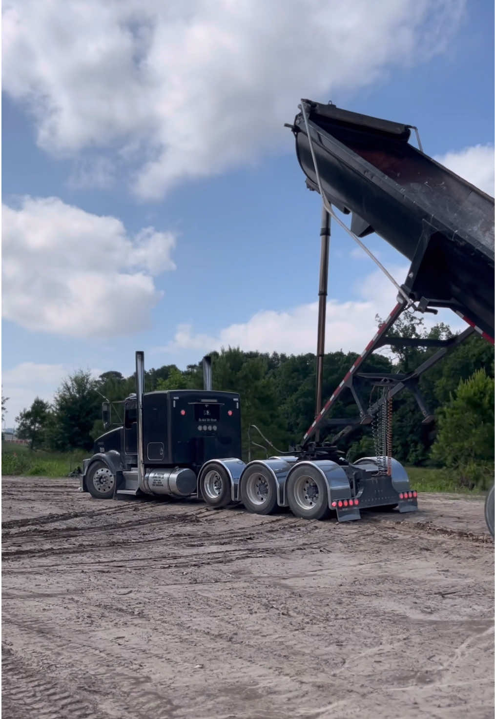 @Gr trucking & demolition LLC