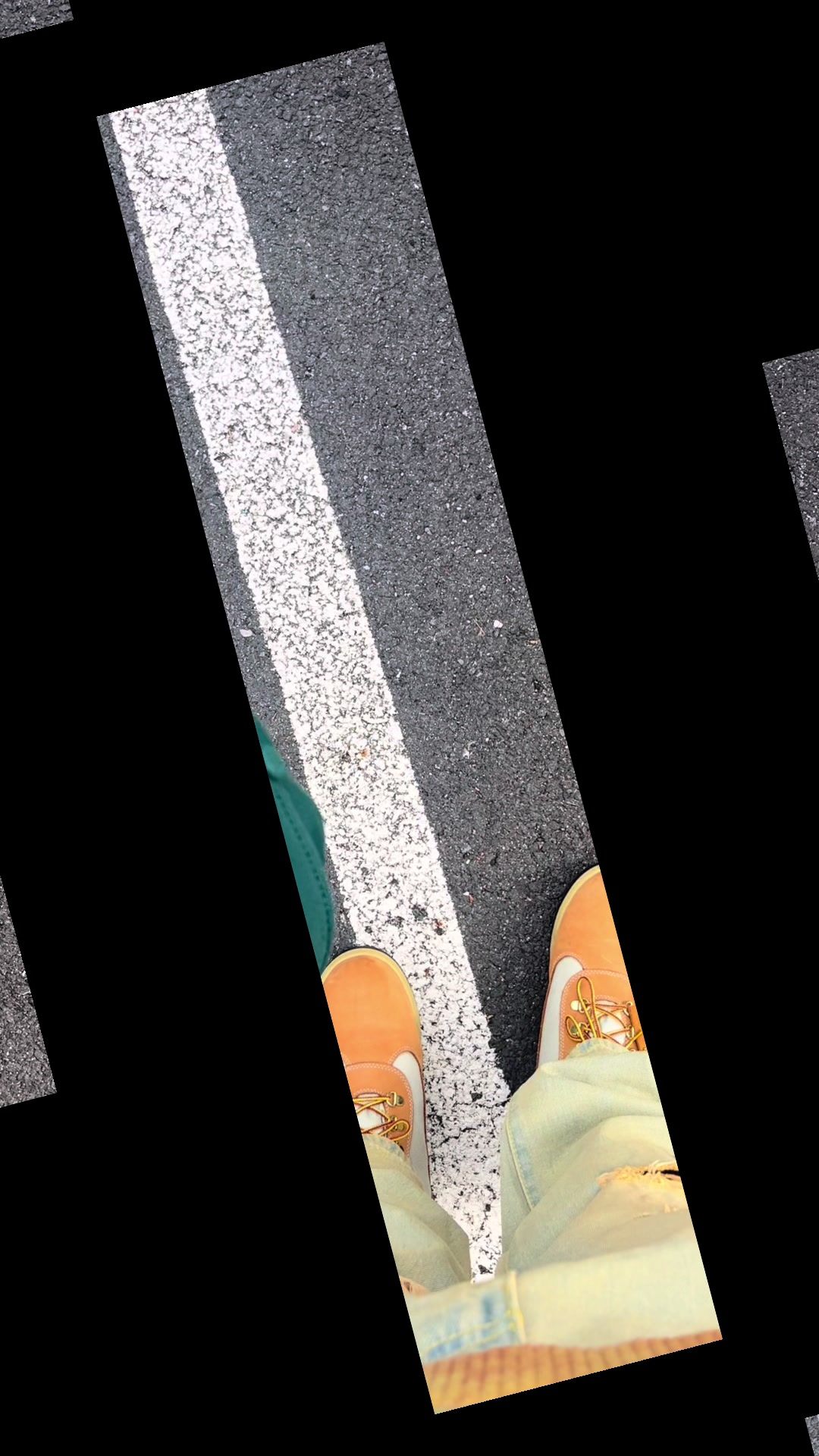 @LV
