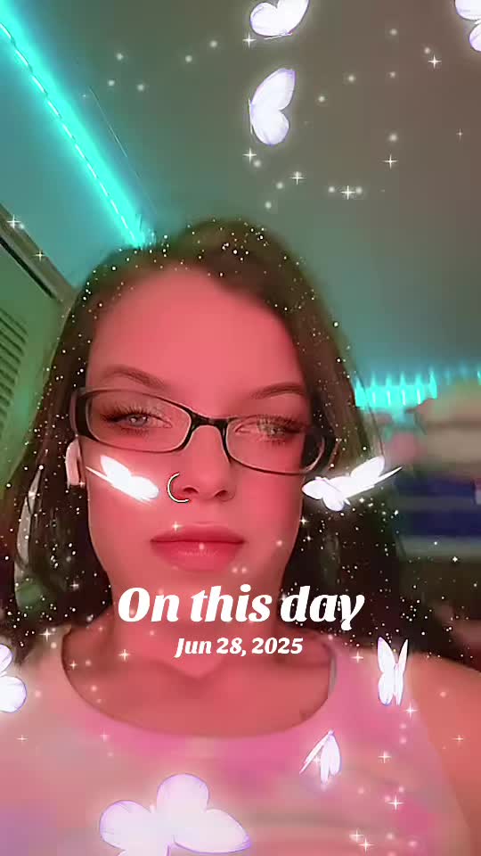 @Tia🥰