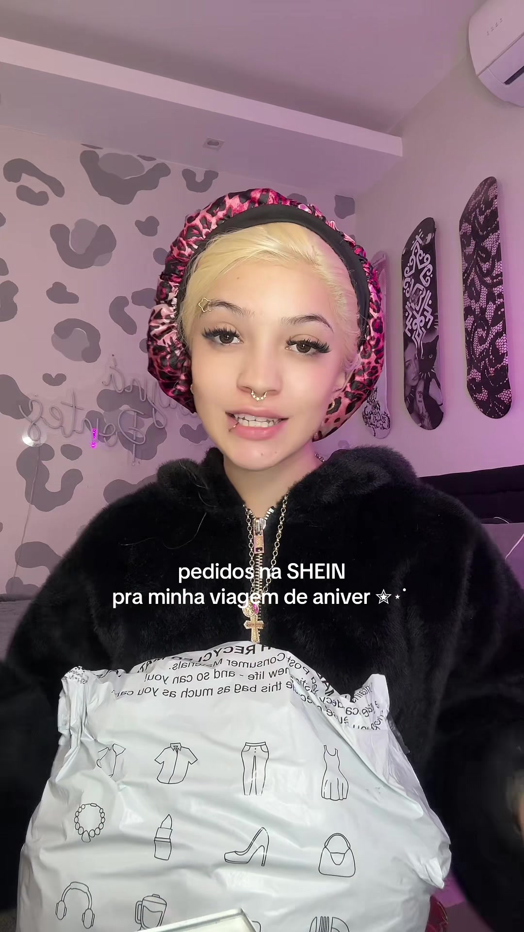 @Thayn&aacute; Pontes