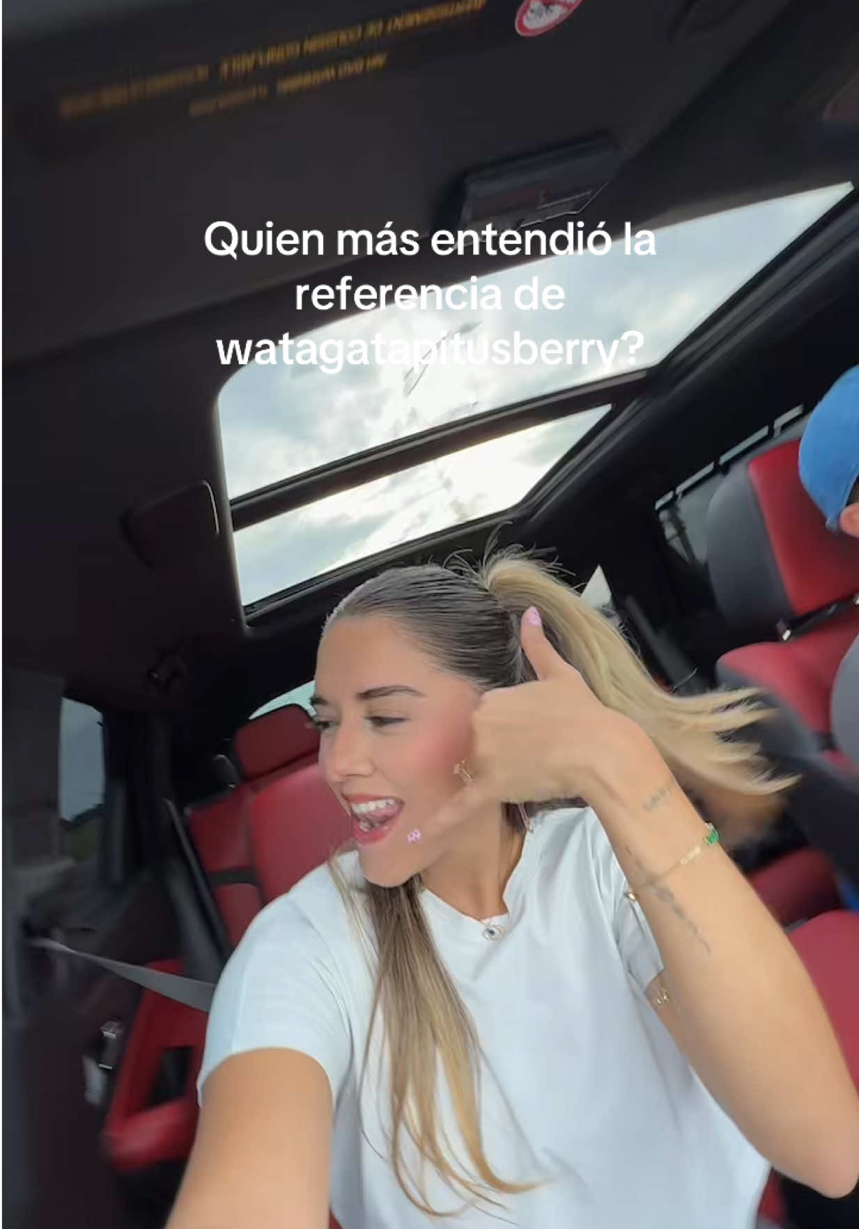 @KEREN MORA 🇨🇷