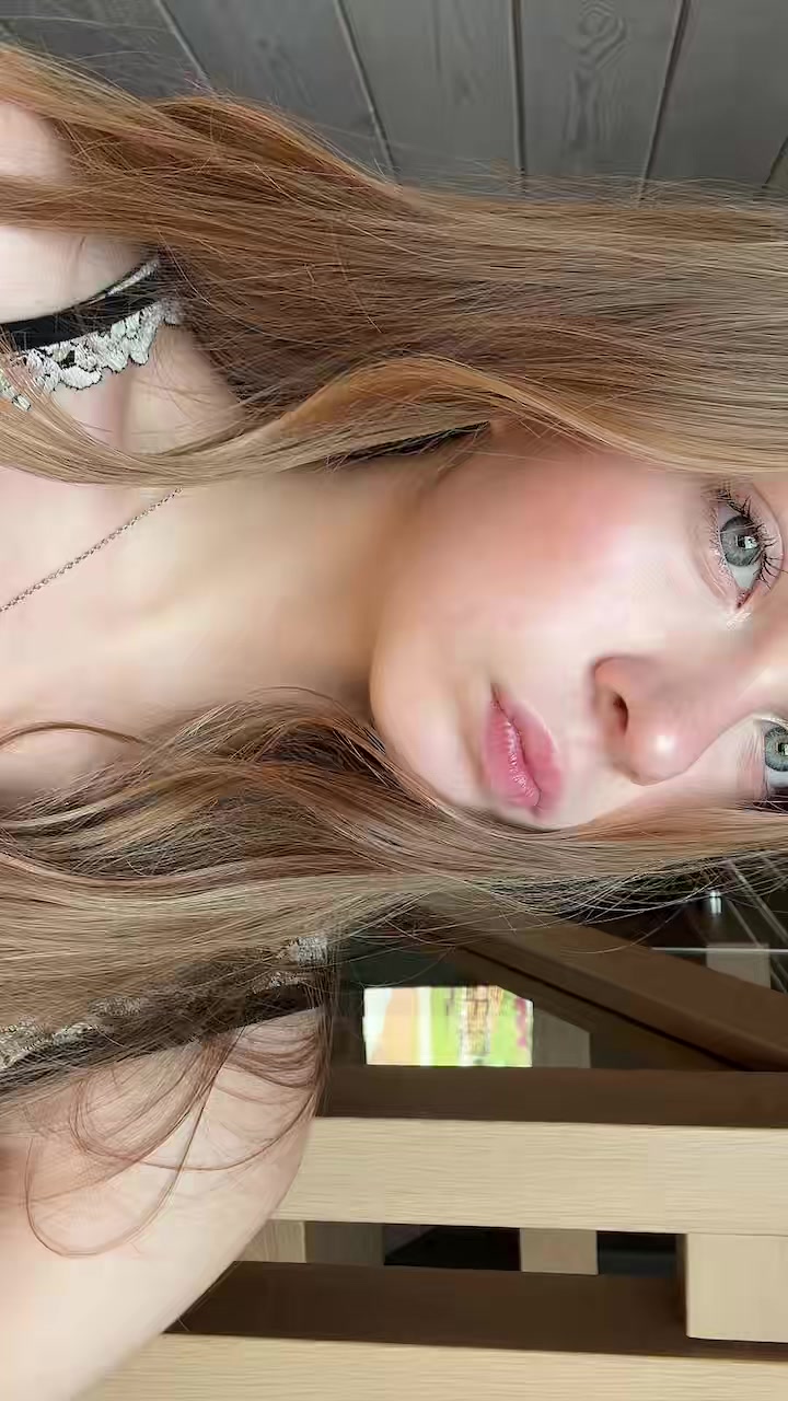 @eveleeshk