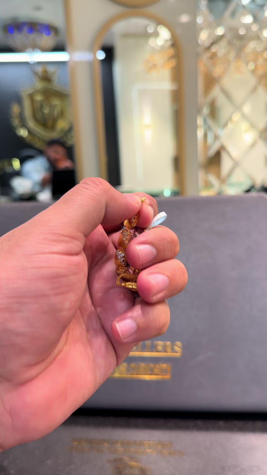 @MIAN JEWELLERS