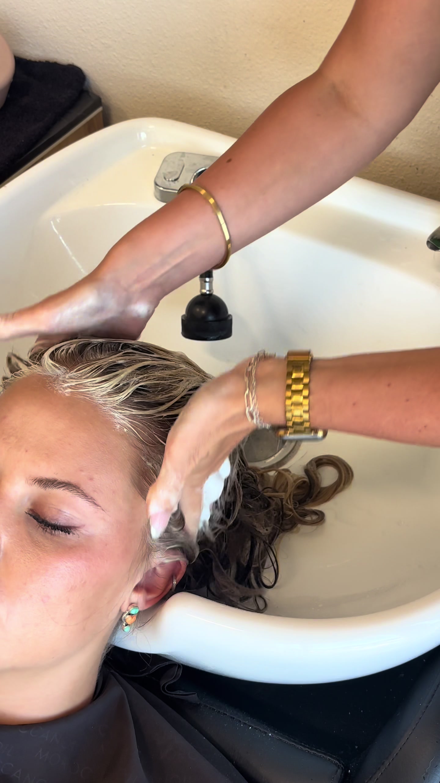 @stylist.carly_marie
