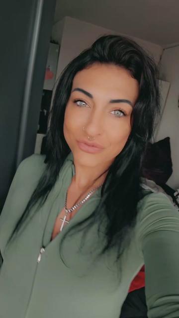 @Schanniii🇩🇪