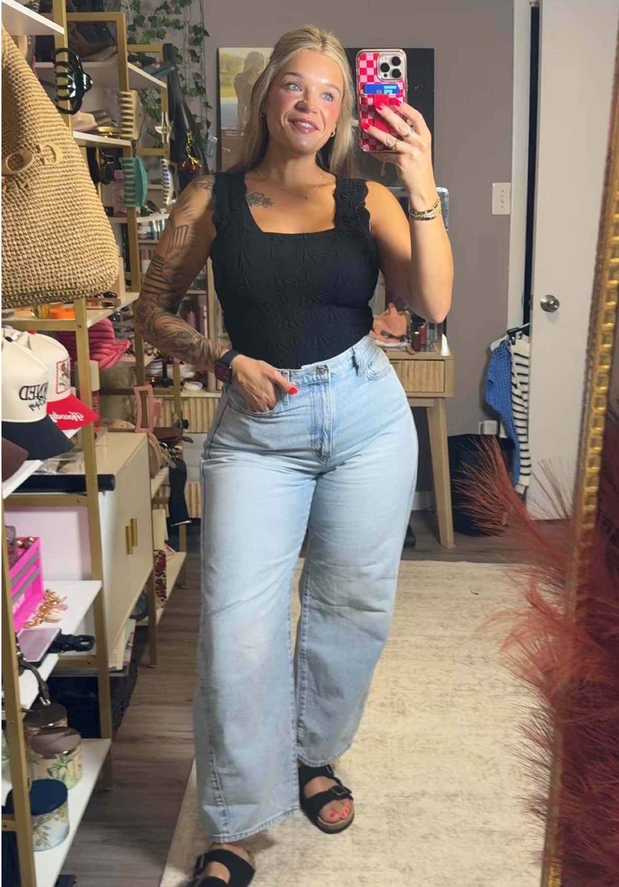 @c a s i e🍒🎀⚡️