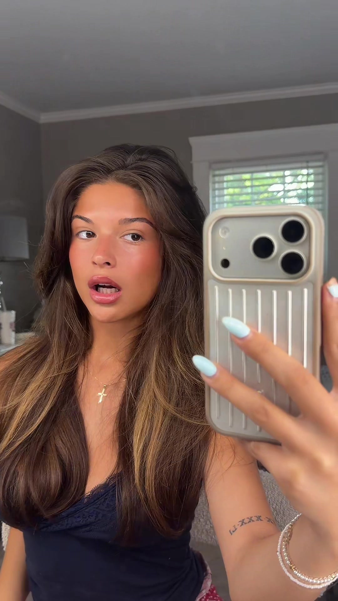 @izabelljewell
