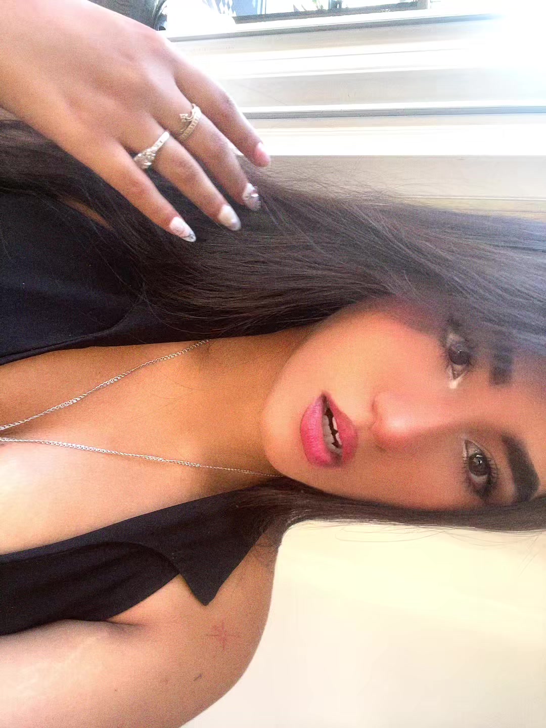 @Ximeglow🎀