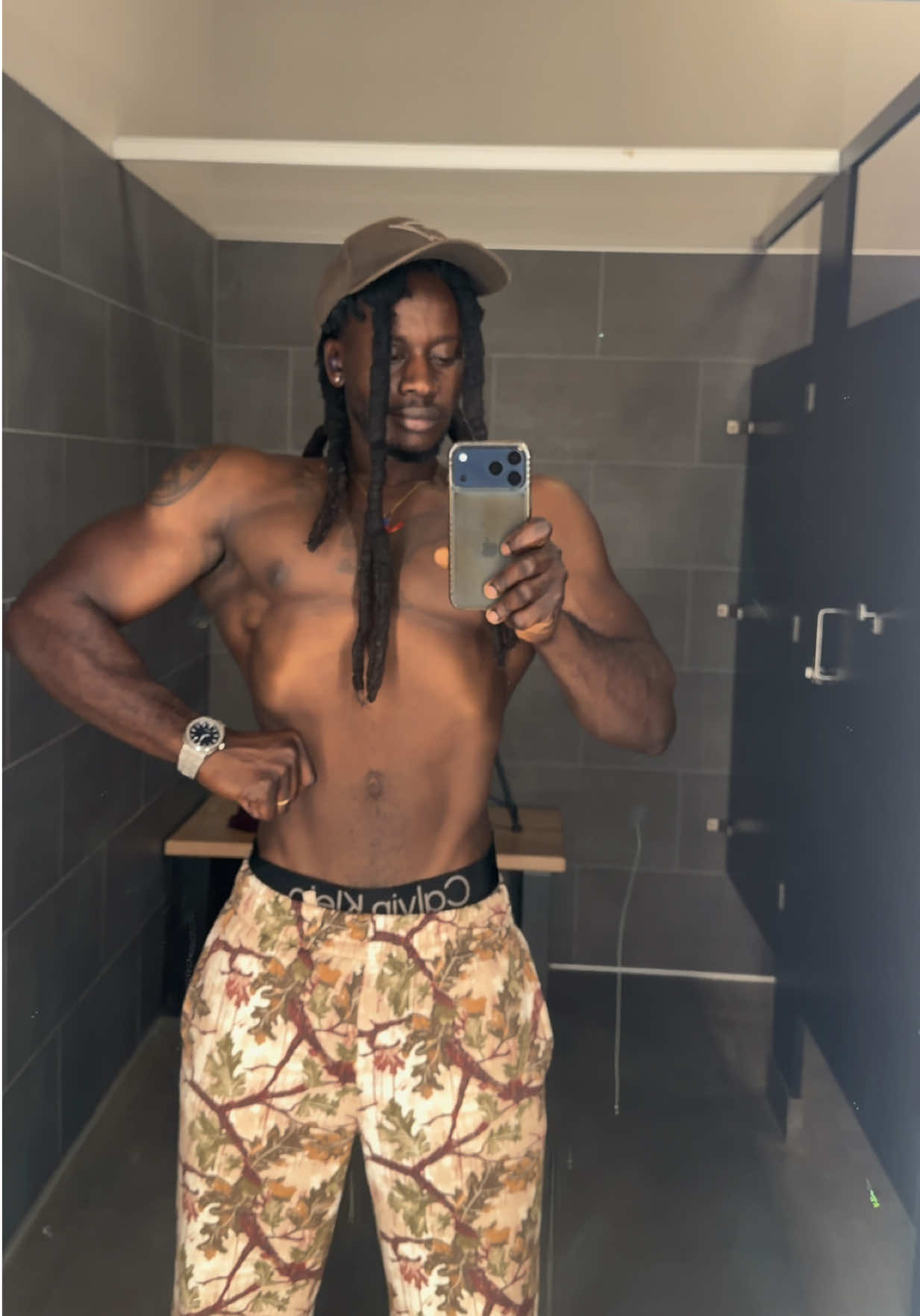 @Shredded_steve