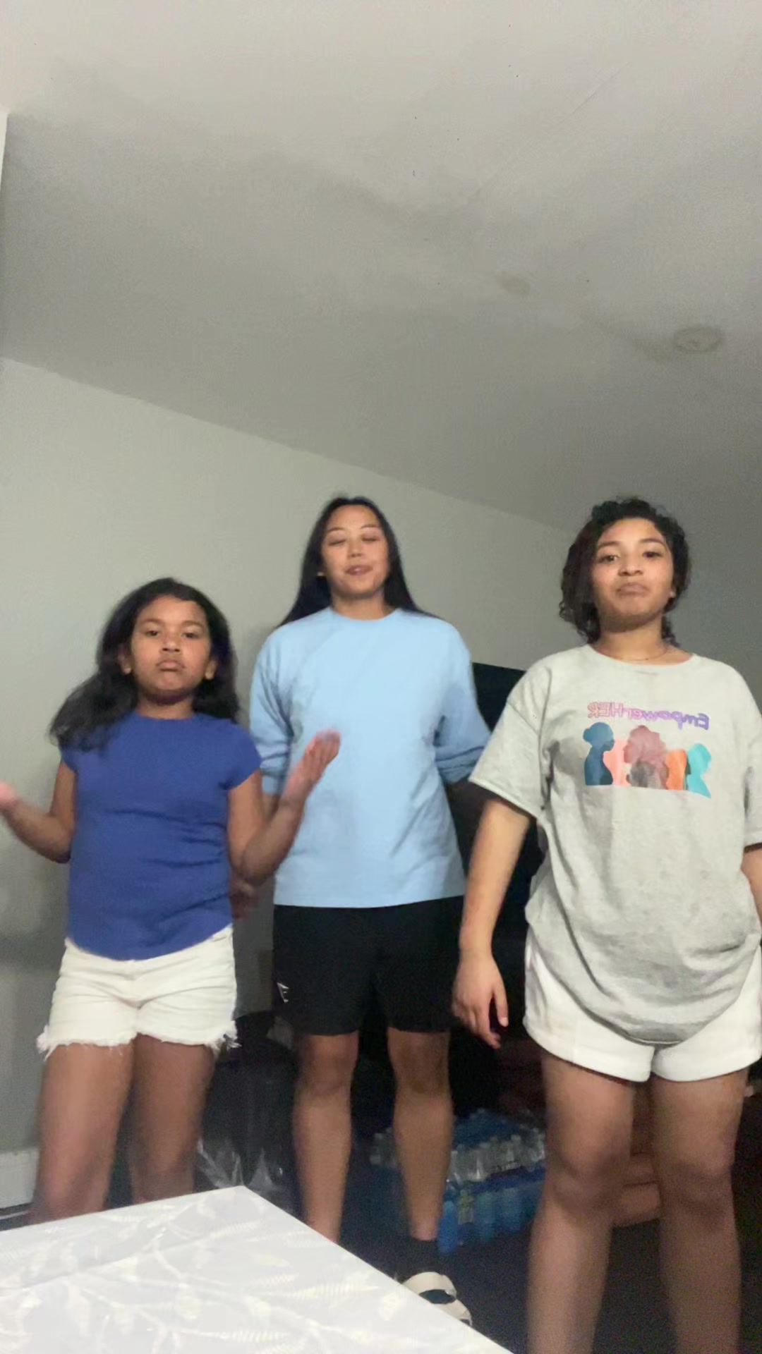 @🤠