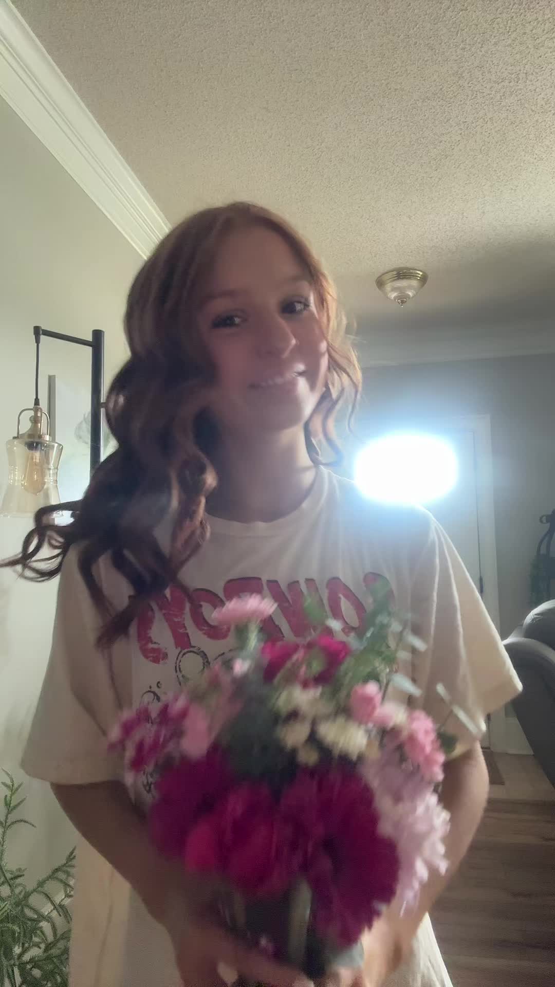 @Jenna 🌸🦚