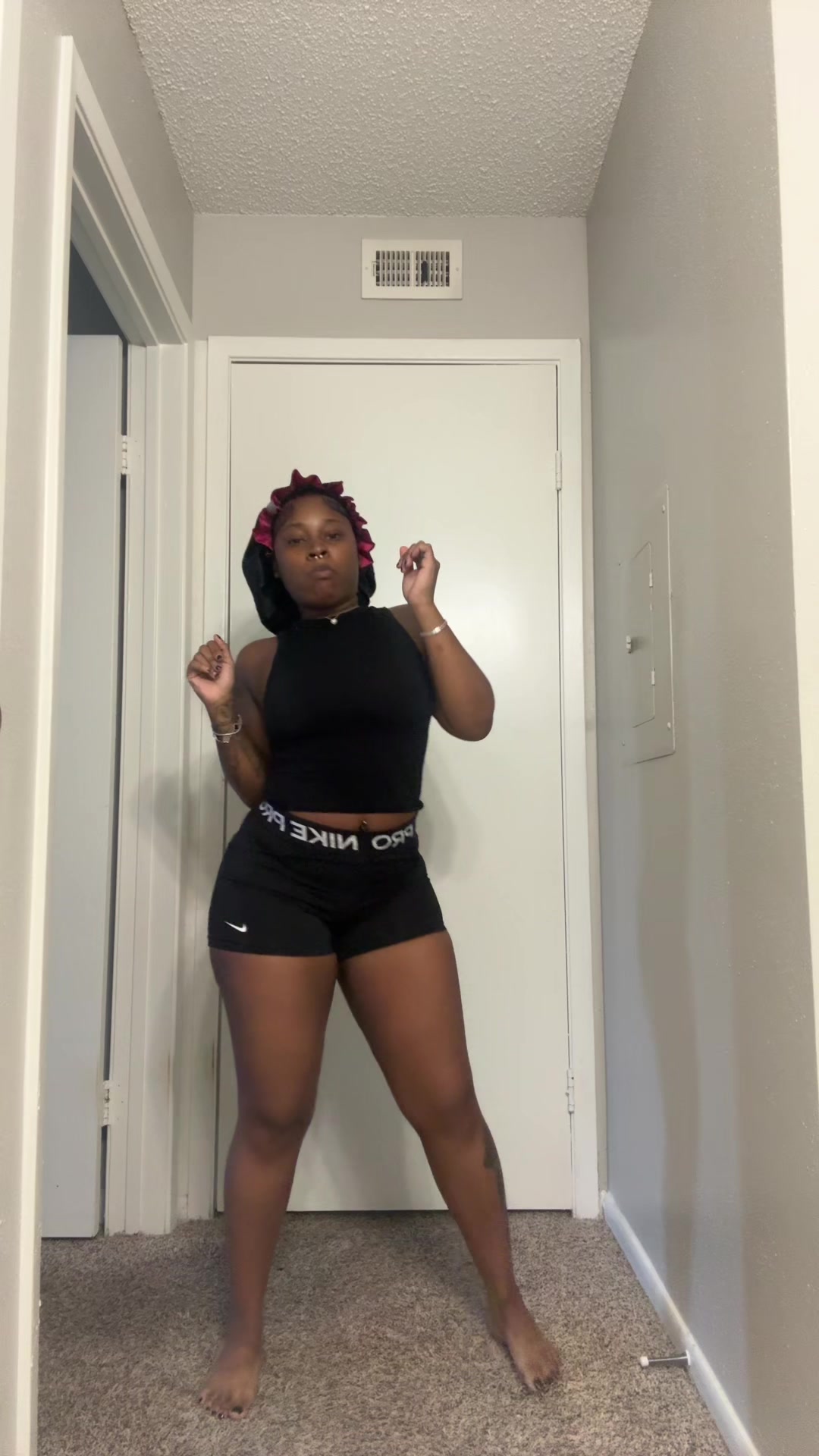 @C’nya🖤.