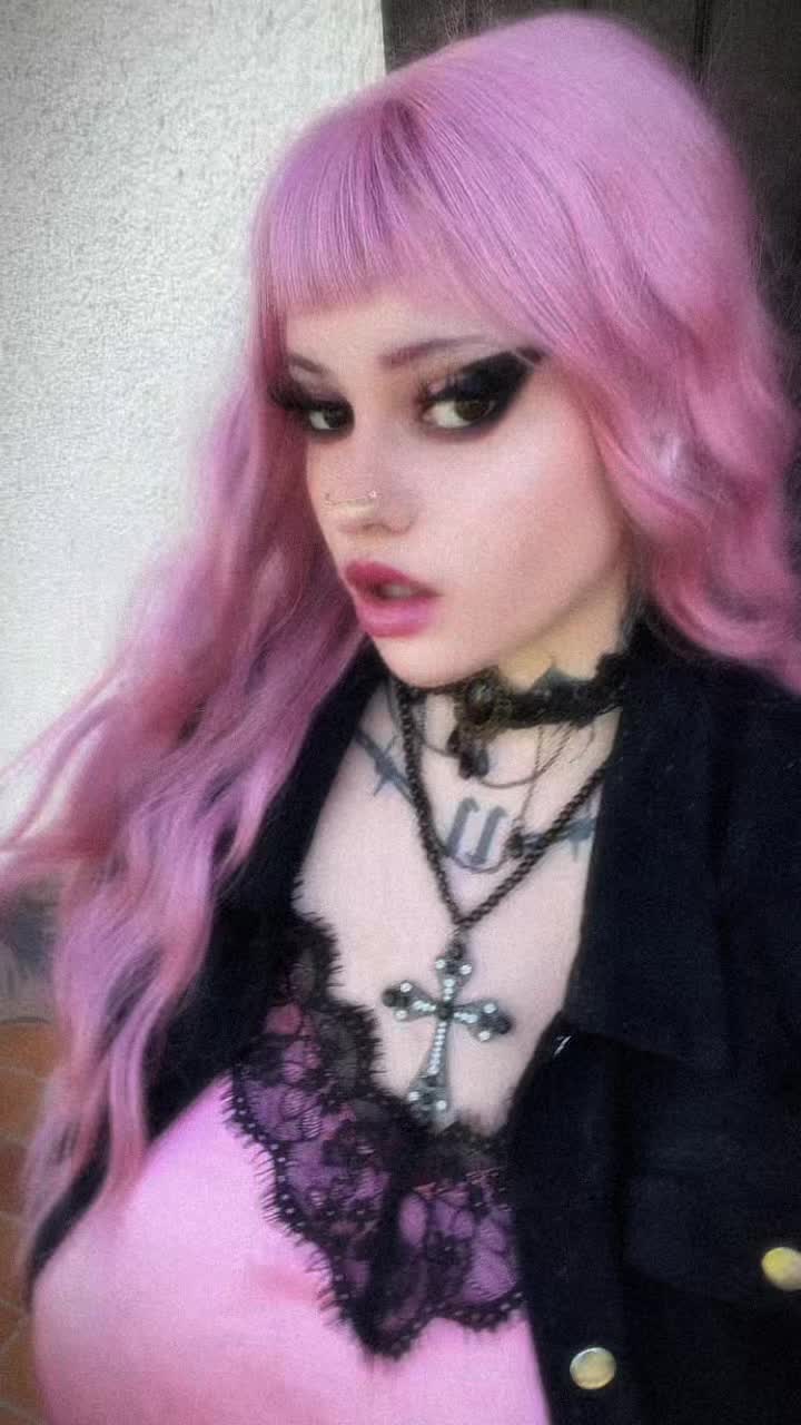 @aly🧛♀️
