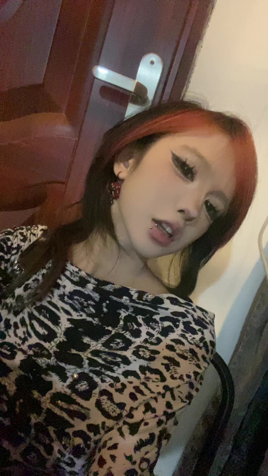 @brit nêy xì po