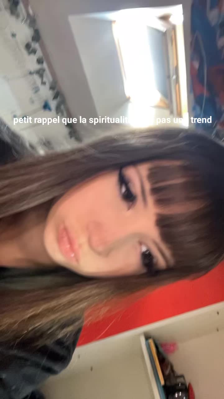 @Anaë 🌺