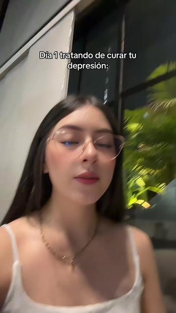 @nerdvioletta