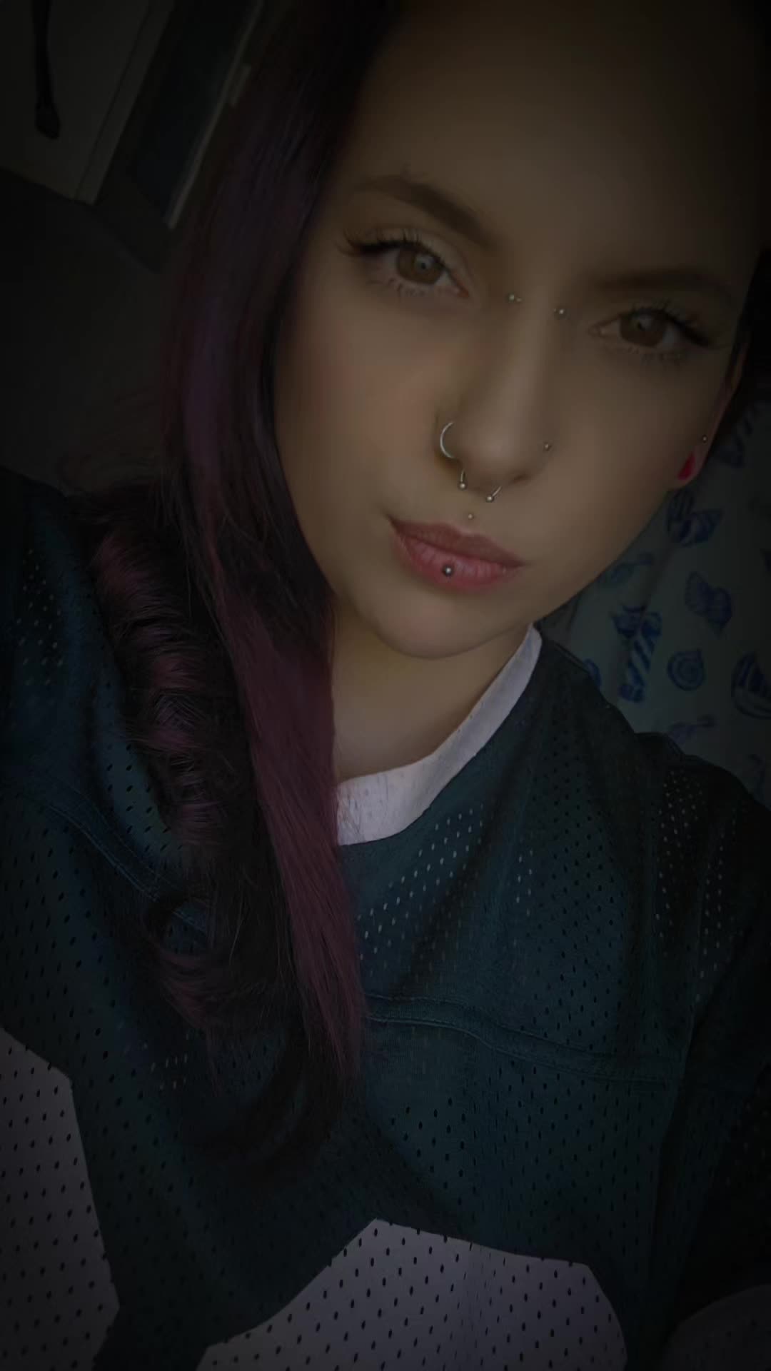 @𝓐𝓷𝓷𝓲 🖤