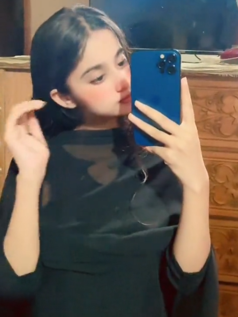 @𝄟⃝ 𝗦𝗮𝗿𝗮✮⃝ 𝗔𝗹𝗶 𝄟𝄟