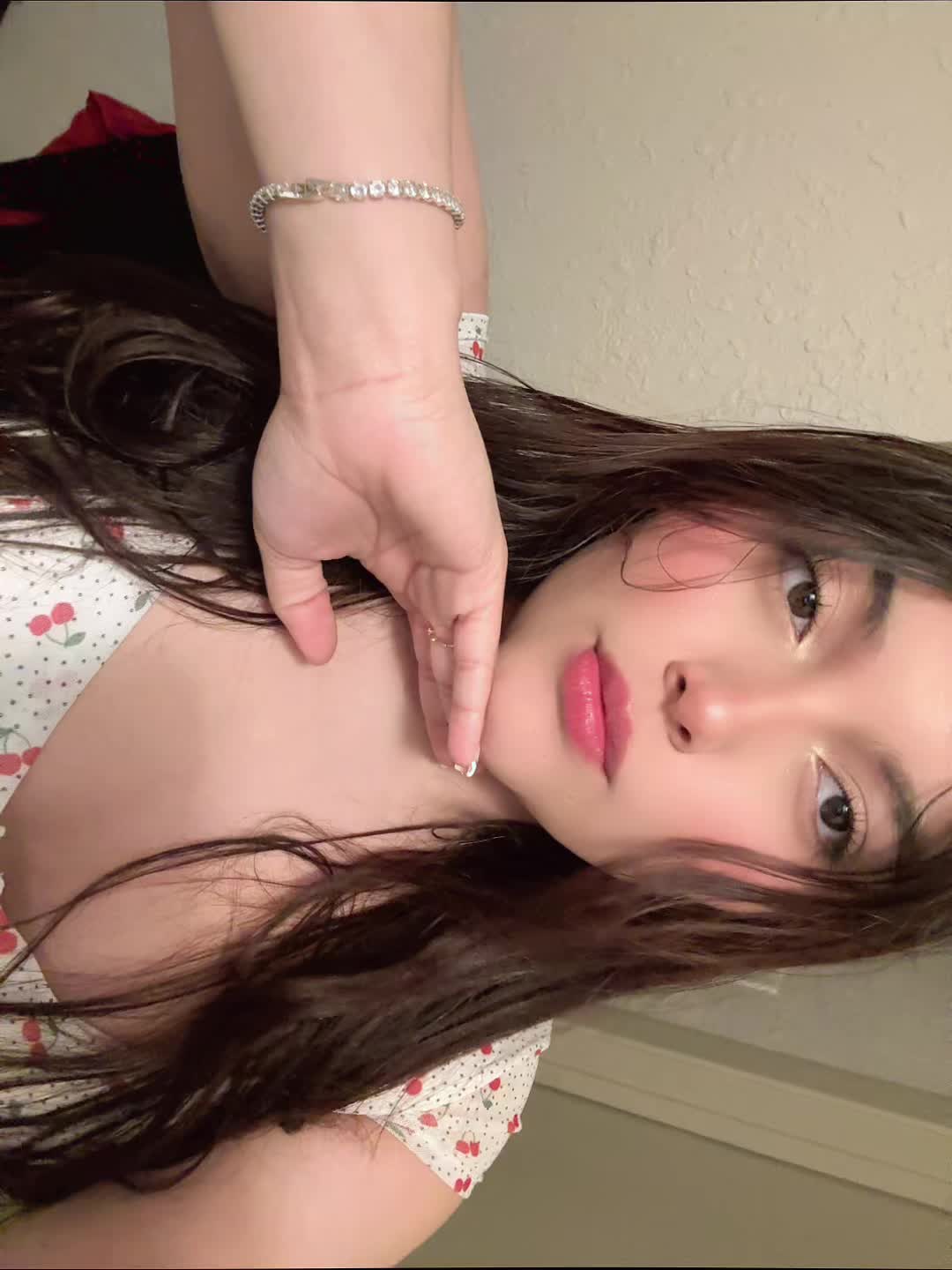@✟