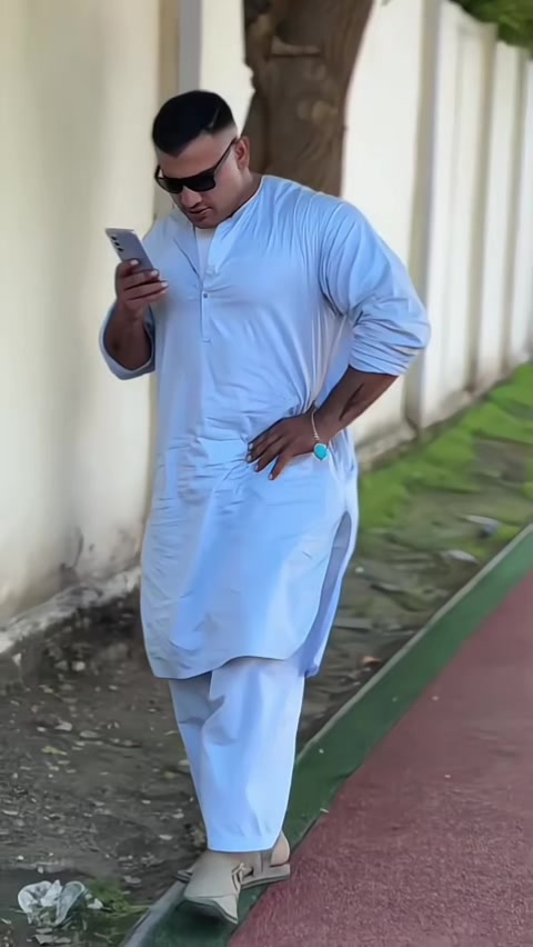 @Umar Baba 💪