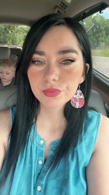 @Kelsiemarie99