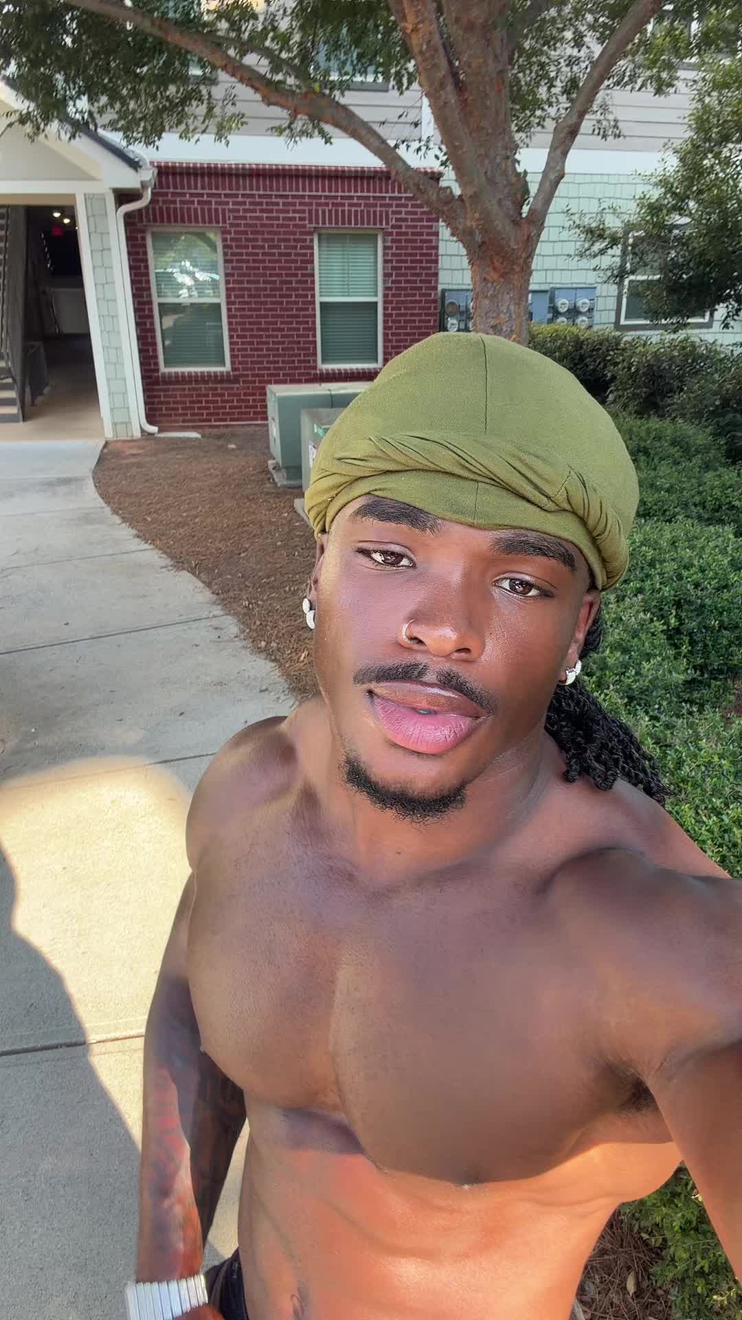 @FamousBoyD