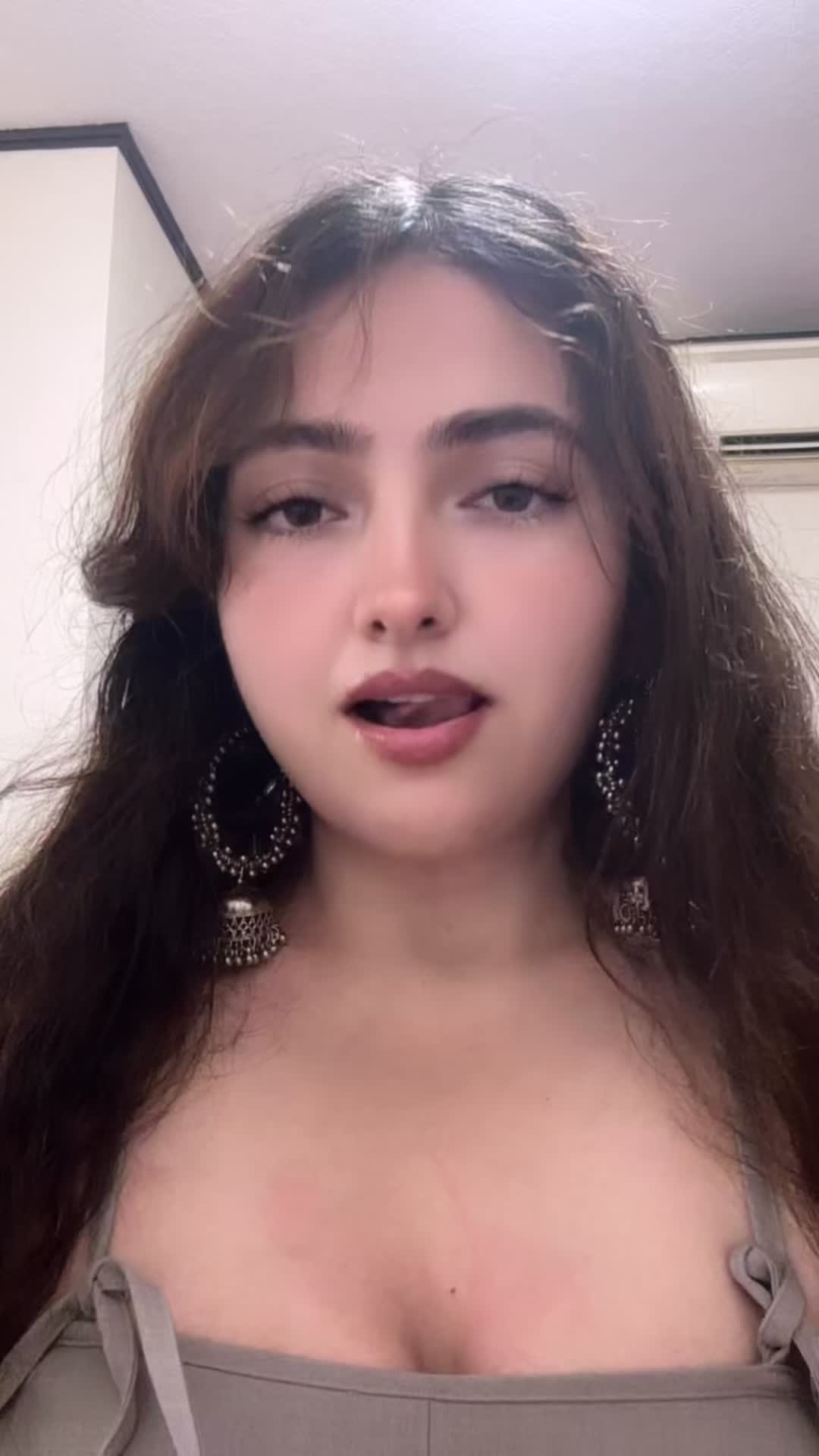 @🧿