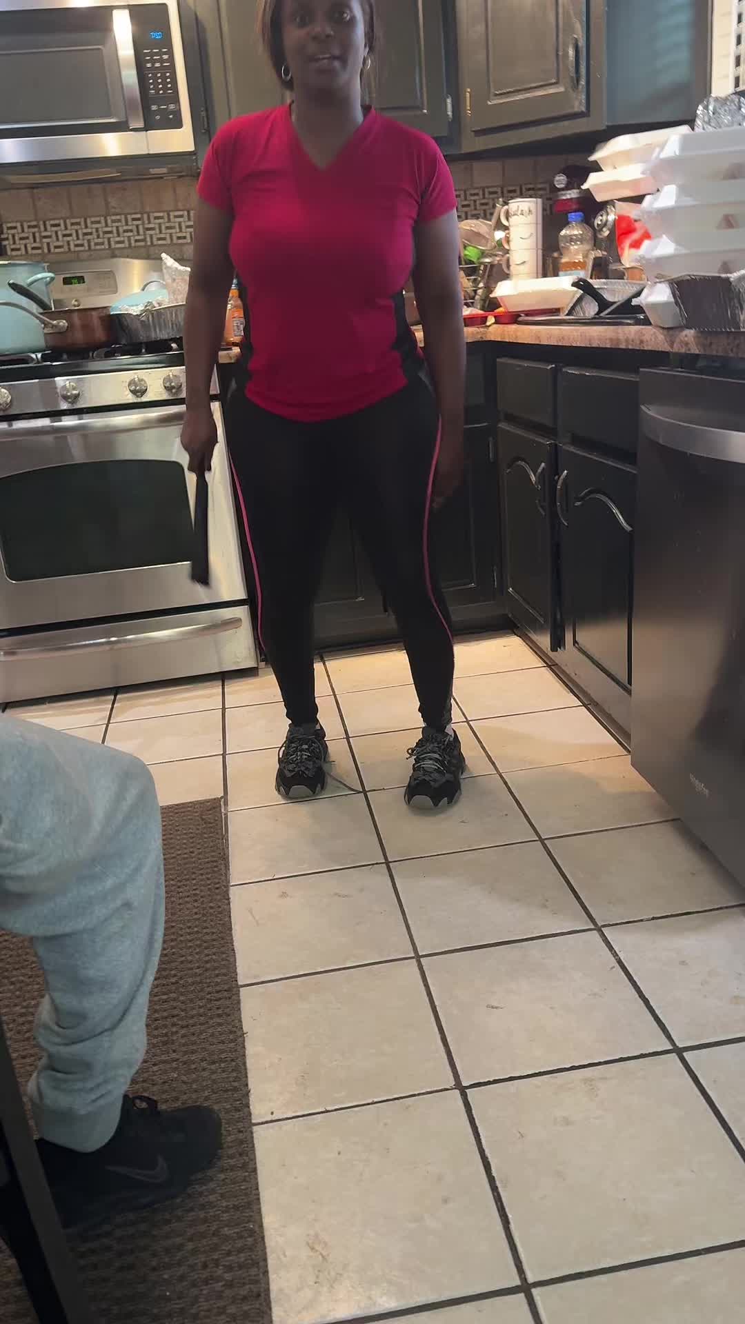 @TaelorMade