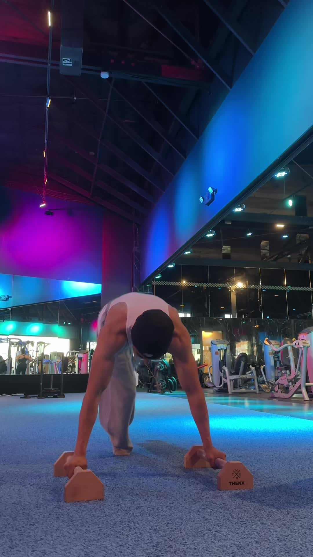 @04