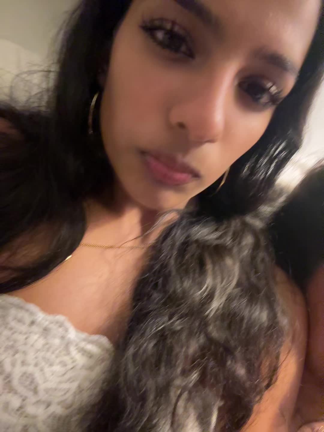 @<3