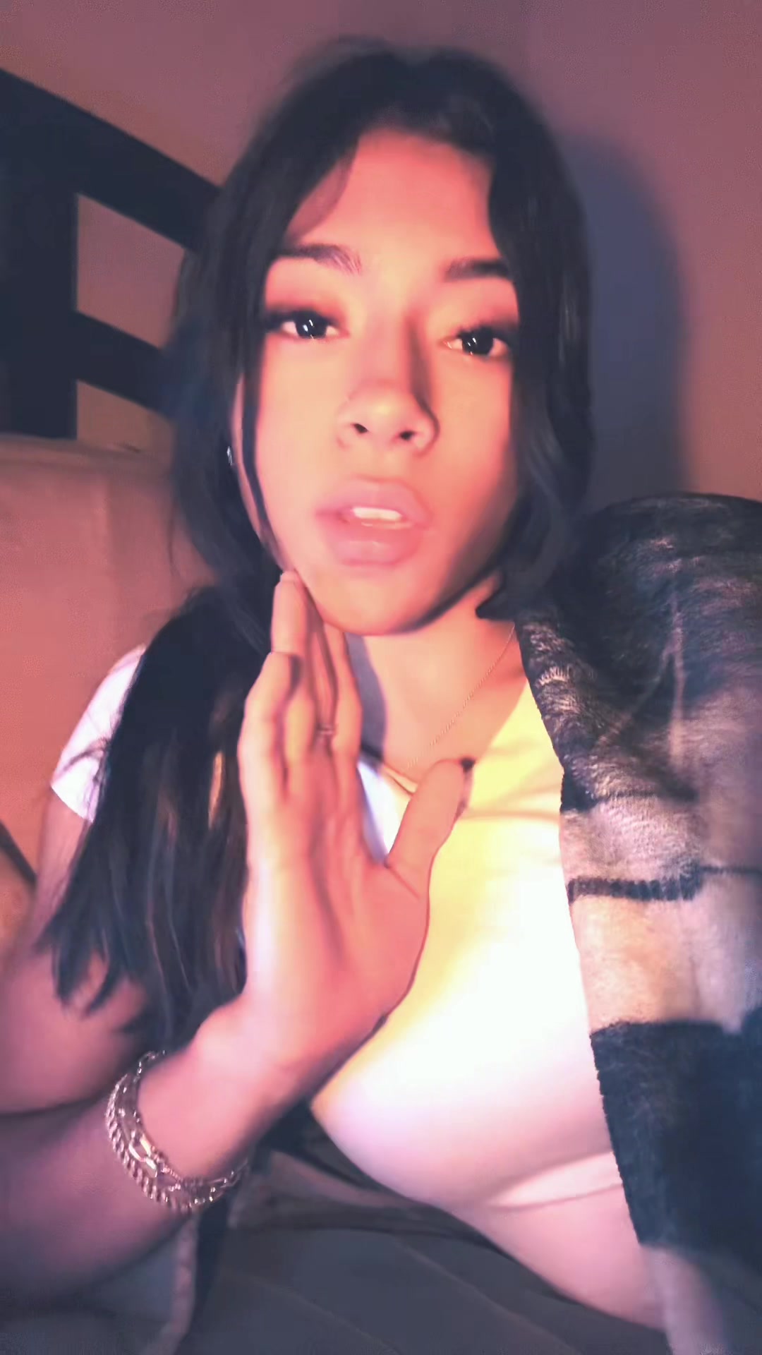 @𝐂𝐨𝐧𝐭𝐫𝐞𝐫𝐚𝐱.𝟎𝟑