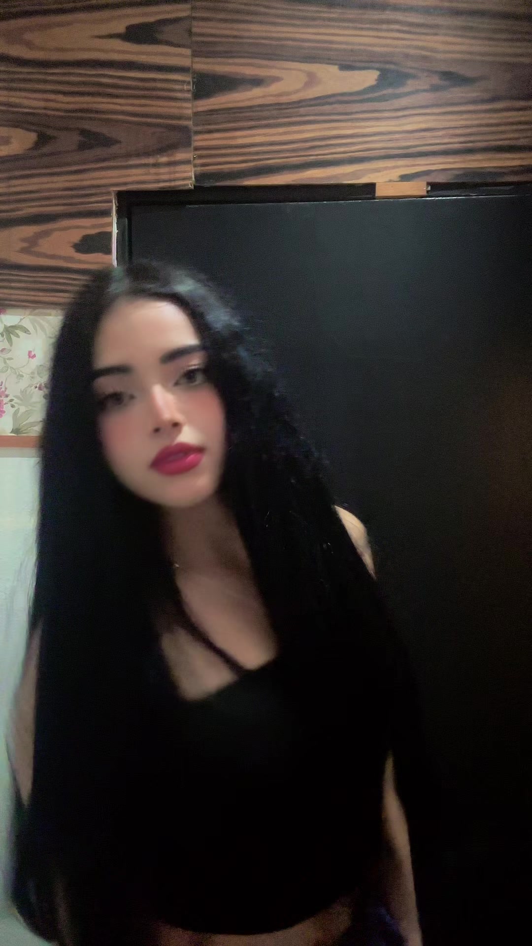 @Jiji
