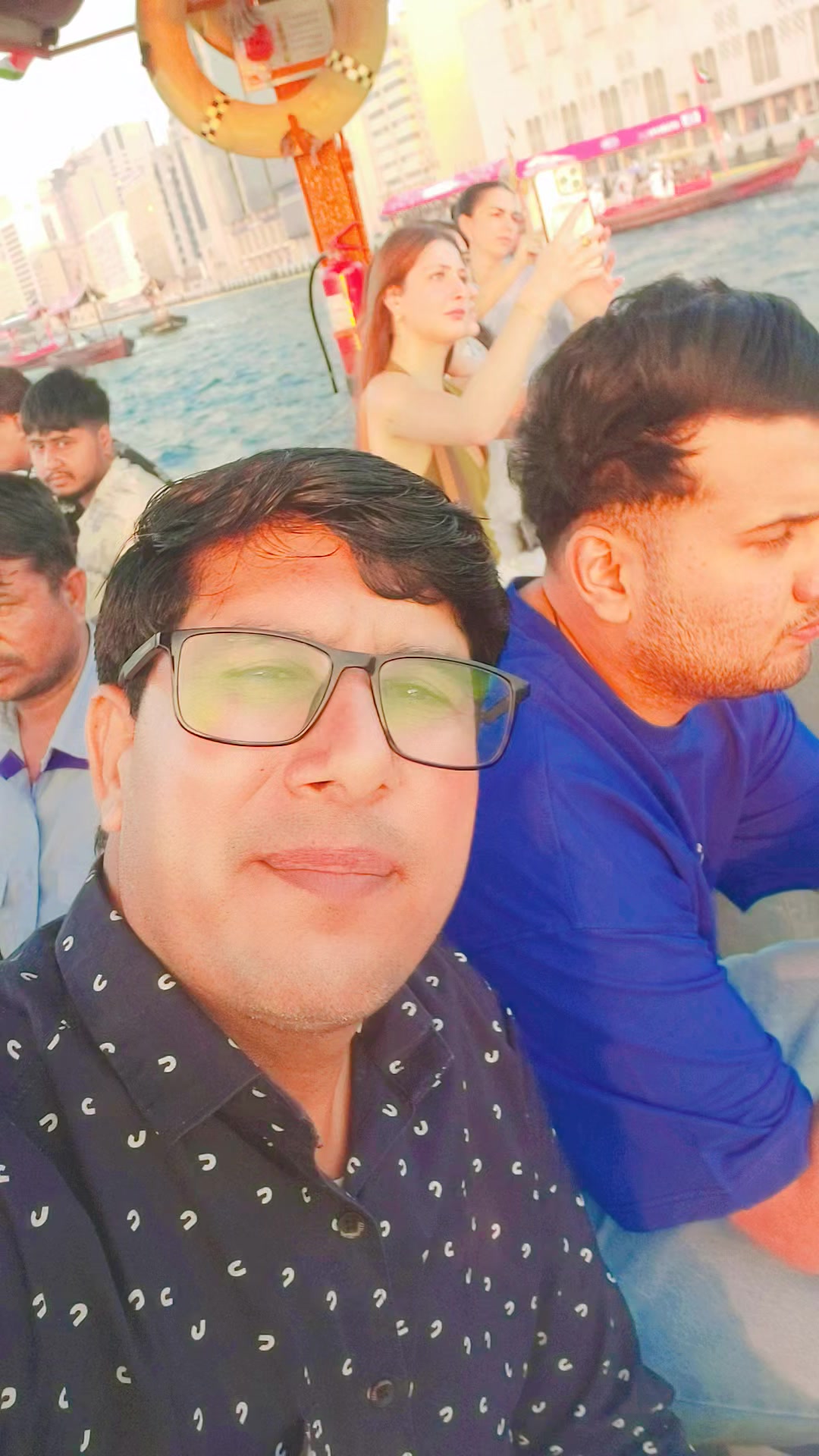 @Rauf Khan 🇵🇰💕🇦🇪