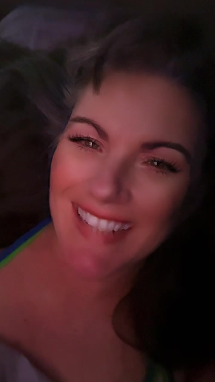 @Holly - GenX ❤️&zwj;🔥💋🤘🤗🏹